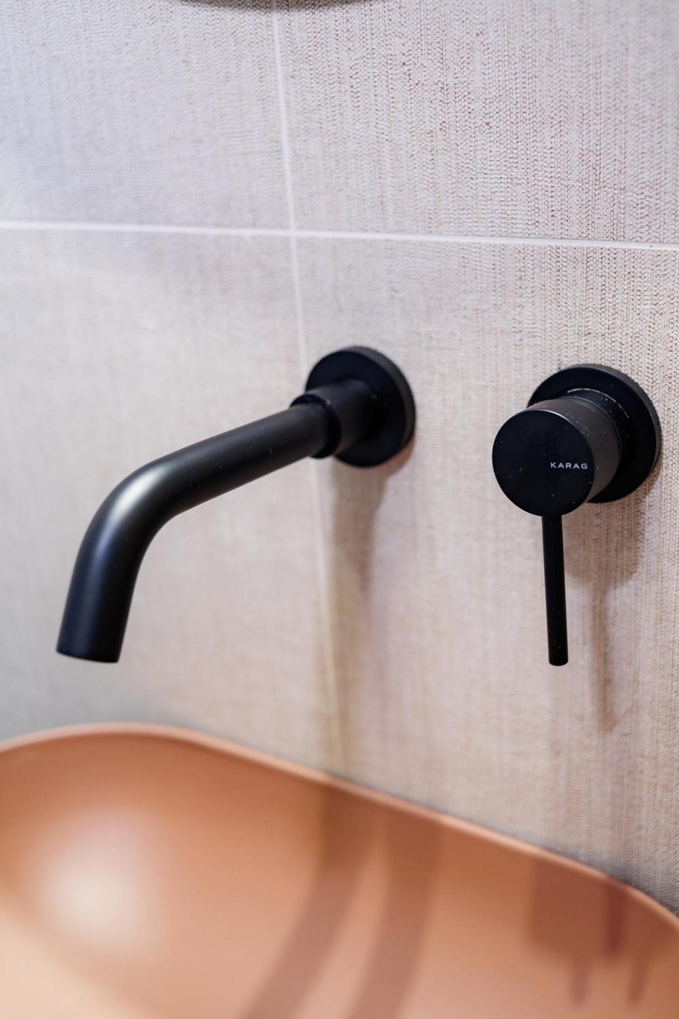K2 Suites カラマタ エクステリア 写真