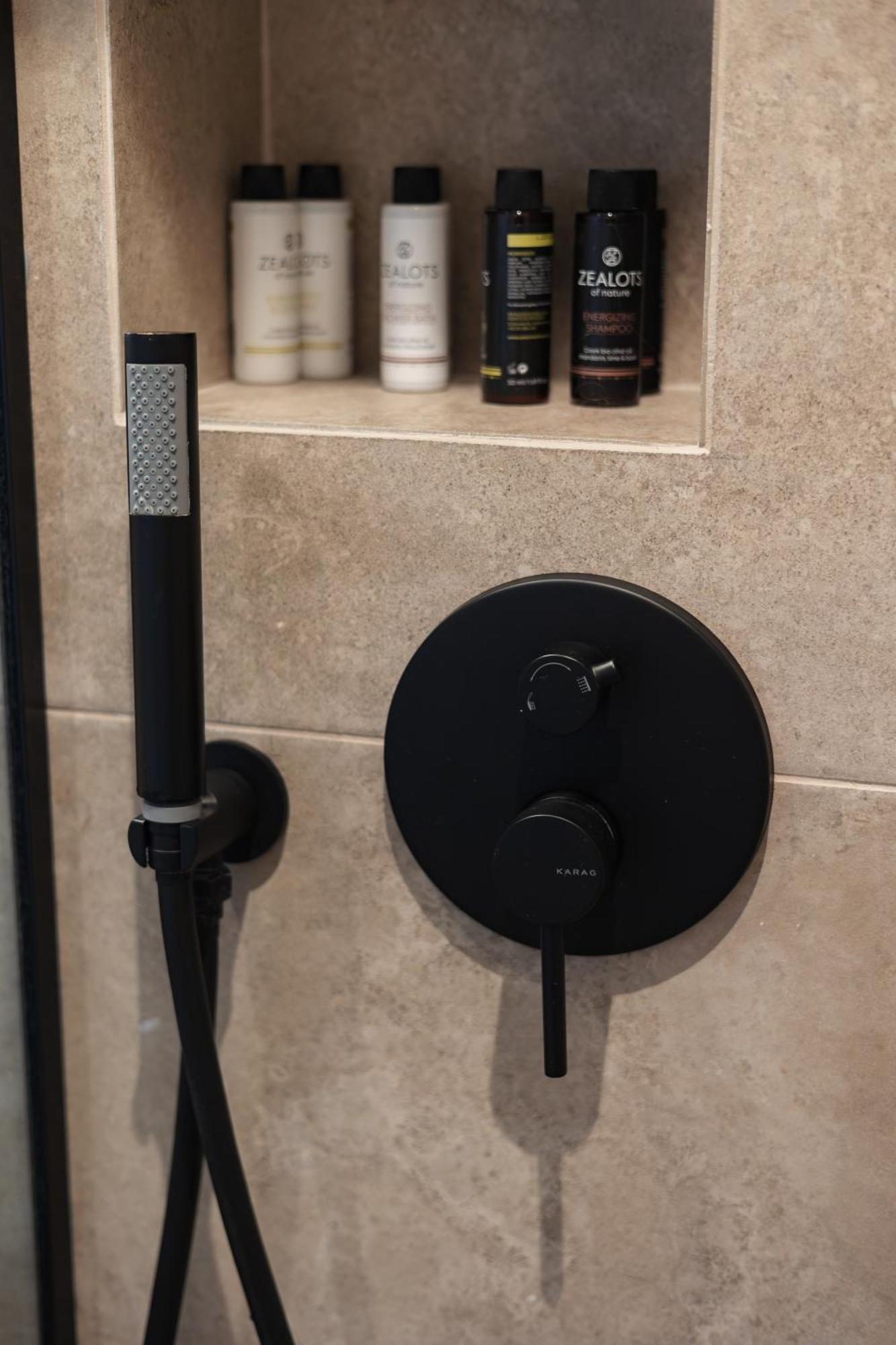 K2 Suites カラマタ エクステリア 写真