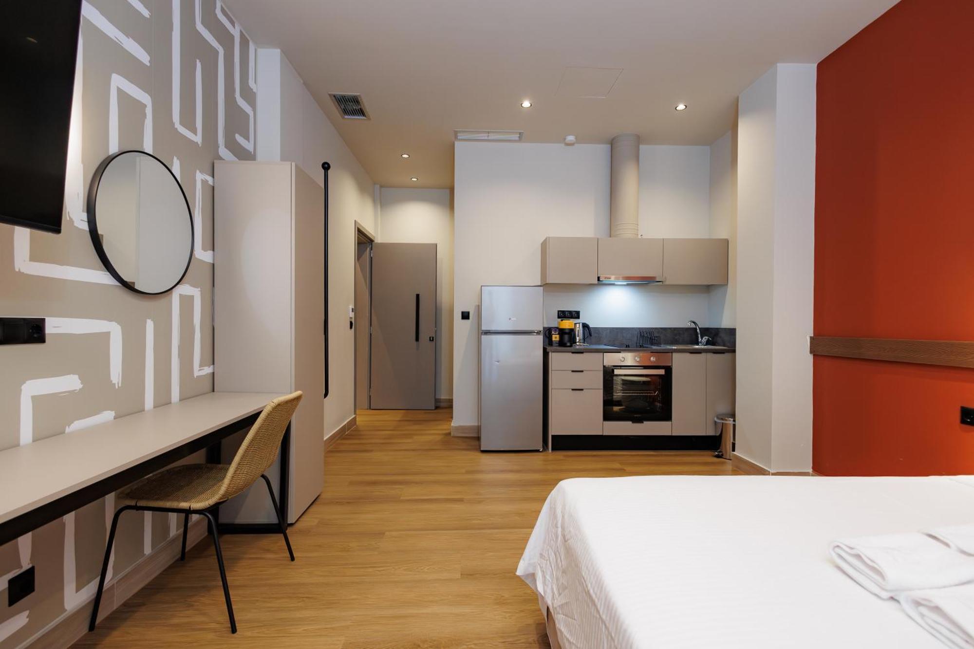 K2 Suites カラマタ エクステリア 写真